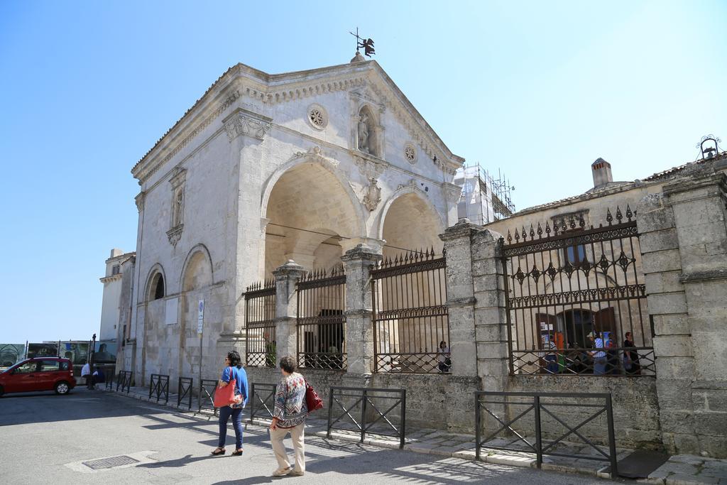 Rooms Gli Arcangeli - Affitti Brevi Italia Monte Sant'Angelo Exterior photo